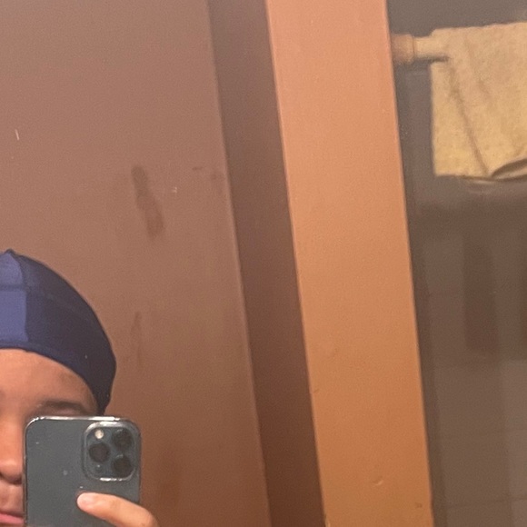 Meet your Posher, Qamir - Picture 1 of 1